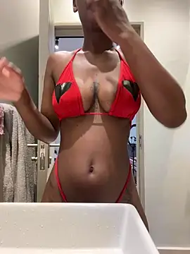 Snapshot of mmbaliii chatting on October 2025 10:27:01 AM mmbaliii online show from October 2025 10:27:01 AM