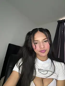 Dulceeany online show from January 2025 08:53:01 PM