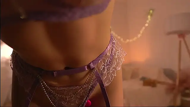 Snapshot of lorrie_love_story chatting on February 2026 10:00:02 AM lorrie love story online show from February 2026 10:00:02 AM