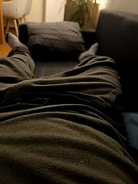 Snapshot of OdinWolf1990 chatting on November 2025 06:07:02 AM OdinWolf1990 online show from November 2025 06:07:02 AM