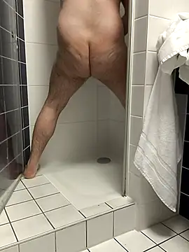 Snapshot of OdinWolf1990 chatting on November 2025 06:27:01 AM OdinWolf1990 online show from November 2025 06:27:01 AM