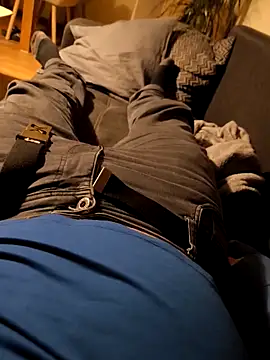 Snapshot of OdinWolf1990 chatting on December 2025 03:21:01 PM OdinWolf1990 online show from December 2025 03:21:01 PM