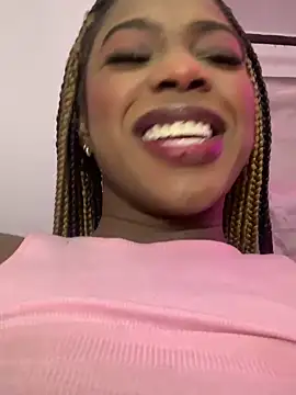 Snapshot of clhoe_miller1 chatting on December 2024 01:23:02 PM clhoe miller1 online show from December 2024 01:23:02 PM