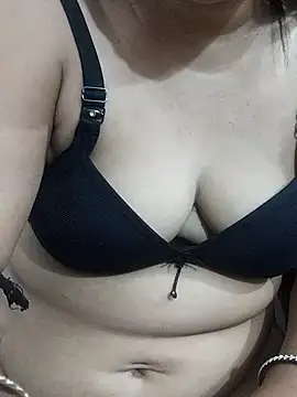 Urmila bhabhii online show from May 2026 05:07:02 PM