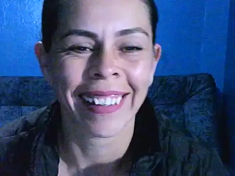 Snapshot of Marilyn_xxxx chatting on December 2024 01:26:02 AM Marilyn xxxx online show from December 2024 01:26:02 AM