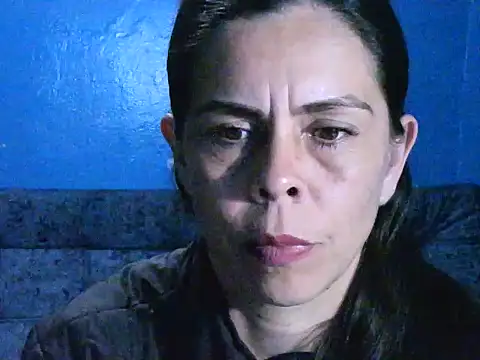 Snapshot of Marilyn_xxxx chatting on December 2024 01:18:01 AM Marilyn xxxx online show from December 2024 01:18:01 AM