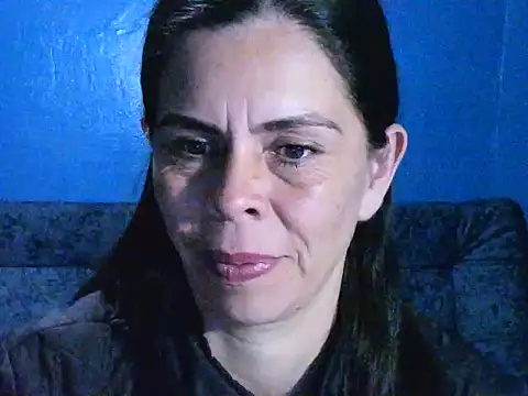 Snapshot of Marilyn_xxxx chatting on December 2024 04:23:02 AM Marilyn xxxx online show from December 2024 04:23:02 AM