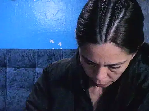 Snapshot of Marilyn_xxxx chatting on January 2025 09:41:02 PM Marilyn xxxx online show from January 2025 09:41:02 PM