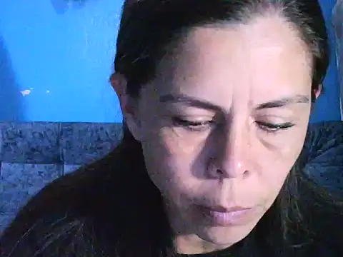 Snapshot of Marilyn_xxxx chatting on January 2025 06:28:01 PM Marilyn xxxx online show from January 2025 06:28:01 PM