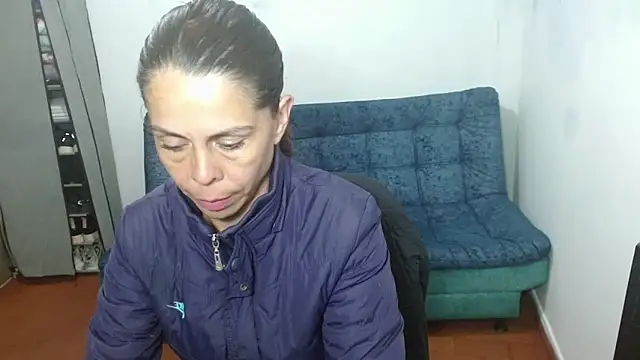 Snapshot of Marilyn_xxxx chatting on March 2025 02:03:01 AM Marilyn xxxx online show from March 2025 02:03:01 AM