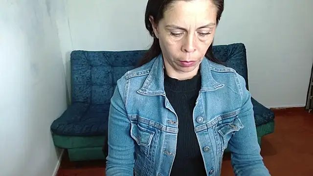 Snapshot of Marilyn_xxxx chatting on October 2025 06:38:02 PM Marilyn xxxx online show from October 2025 06:38:02 PM