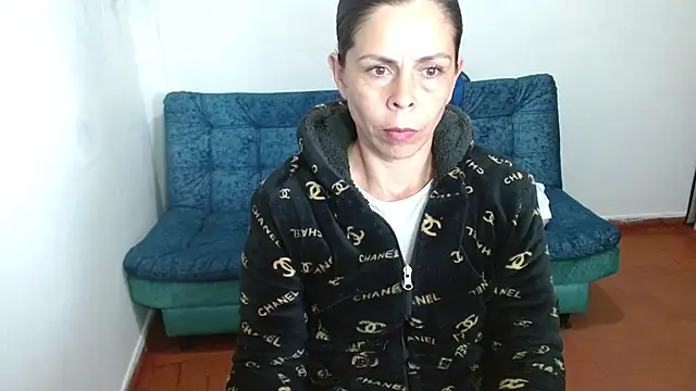 Snapshot of Marilyn_xxxx chatting on October 2025 08:42:02 PM Marilyn xxxx online show from October 2025 08:42:02 PM