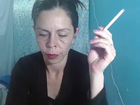 Snapshot of Marilyn_xxxx chatting on December 2025 08:39:02 PM Marilyn xxxx online show from December 2025 08:39:02 PM