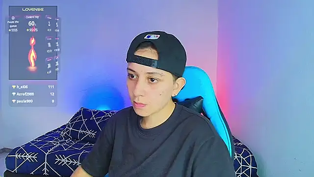 Snapshot of aron_wi chatting on January 2025 09:17:02 PM aron wi online show from January 2025 09:17:02 PM