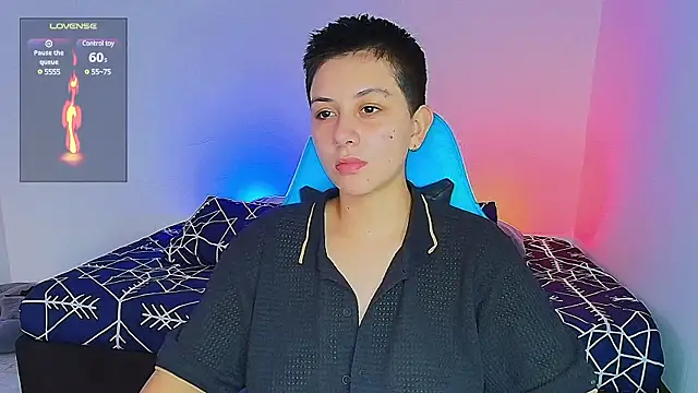 Snapshot of aron_wi chatting on January 2025 07:15:01 PM aron wi online show from January 2025 07:15:01 PM