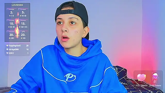 Snapshot of aron_wi chatting on February 2025 09:13:01 PM aron wi online show from February 2025 09:13:01 PM