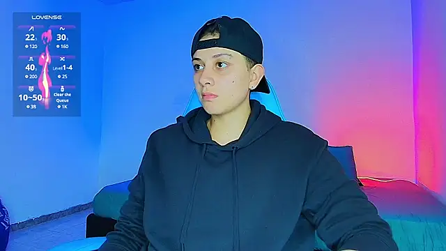 Snapshot of aron_wi chatting on February 2025 11:26:02 PM aron wi online show from February 2025 11:26:02 PM