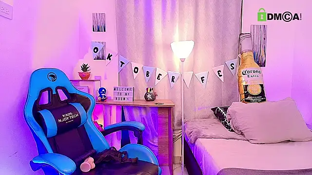 Snapshot of aron_wi chatting on October 2025 12:11:01 PM aron wi online show from October 2025 12:11:01 PM