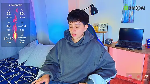 Snapshot of aron_wi chatting on December 2025 10:36:01 PM aron wi online show from December 2025 10:36:01 PM