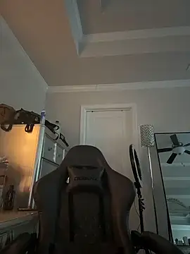 butterflybootyy online show from December 2025 01:04:02 PM