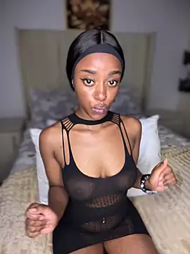 Snapshot of BhadBhad_Kitty chatting on March 2025 08:19:02 PM BhadBhad Kitty online show from March 2025 08:19:02 PM