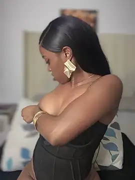 Snapshot of BhadBhad_Kitty chatting on September 2025 10:38:02 AM BhadBhad Kitty online show from September 2025 10:38:02 AM