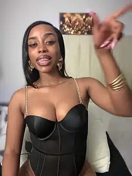 Snapshot of BhadBhad_Kitty chatting on September 2025 10:44:01 PM BhadBhad Kitty online show from September 2025 10:44:01 PM