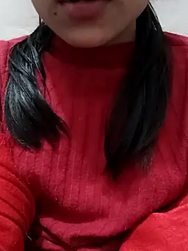 Snapshot of Riyu_05 chatting on December 2024 10:45:02 AM Riyu 05 online show from December 2024 10:45:02 AM