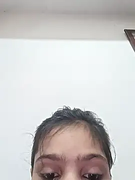 Snapshot of Riyu_05 chatting on December 2024 07:12:01 AM Riyu 05 online show from December 2024 07:12:01 AM