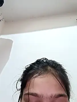 Snapshot of Riyu_05 chatting on January 2025 10:16:01 AM Riyu 05 online show from January 2025 10:16:01 AM