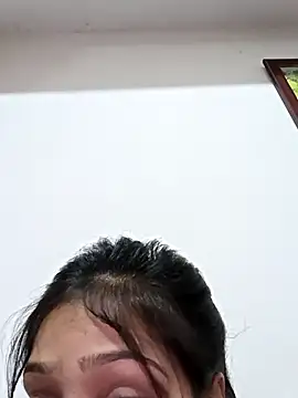 Snapshot of Riyu_05 chatting on February 2025 07:01:02 AM Riyu 05 online show from February 2025 07:01:02 AM