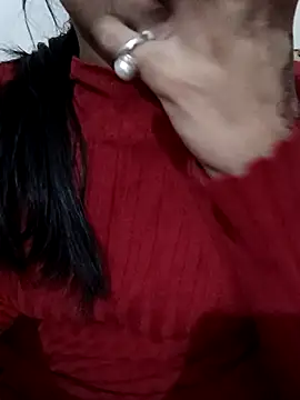 Snapshot of Riyu_05 chatting on March 2025 06:35:02 AM Riyu 05 online show from March 2025 06:35:02 AM