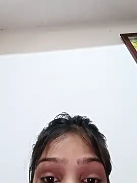 Snapshot of Riyu_05 chatting on March 2025 09:51:02 AM Riyu 05 online show from March 2025 09:51:02 AM