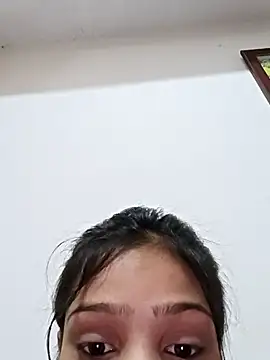 Snapshot of Riyu_05 chatting on March 2025 09:38:02 AM Riyu 05 online show from March 2025 09:38:02 AM