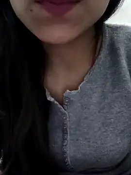 Snapshot of Riyu_05 chatting on March 2025 10:17:01 AM Riyu 05 online show from March 2025 10:17:01 AM