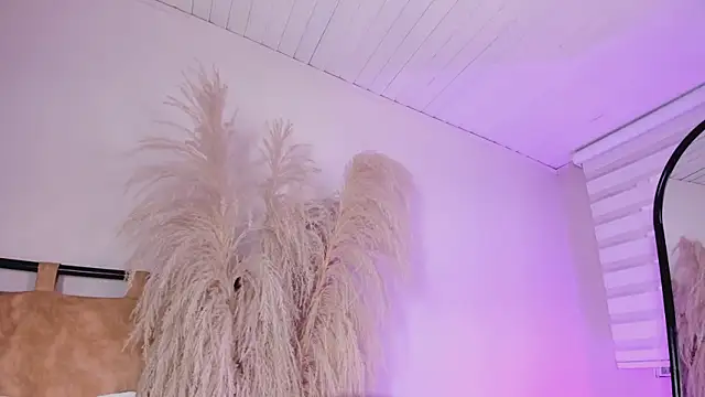 ariana rosse   online show from January 2025 12:39:02 PM