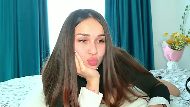 Snapshot of Brenda_M00n chatting on March 2025 10:39:02 AM Brenda M00n online show from March 2025 10:39:02 AM