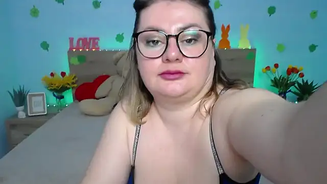 ZannaDreil online show from March 2025 04:09:01 AM