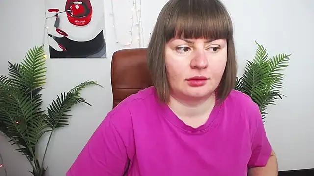 ZannaDreil online show from May 2026 11:17:02 AM