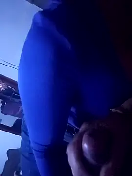 SINUECASTILLO online show from February 2025 04:39:02 PM