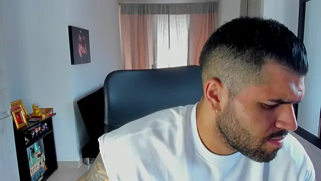 SamirHazard97 online show from January 2026 08:45:02 PM