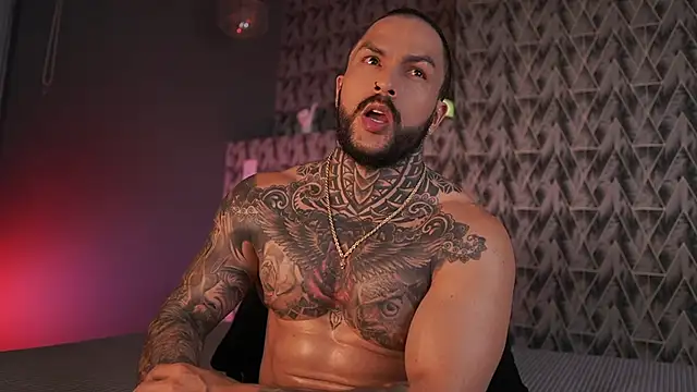 Snapshot of mariano_costa chatting on February 2025 02:06:01 AM mariano costa online show from February 2025 02:06:01 AM