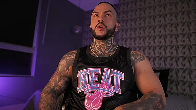 Snapshot of mariano_costa chatting on February 2025 04:40:01 AM mariano costa online show from February 2025 04:40:01 AM