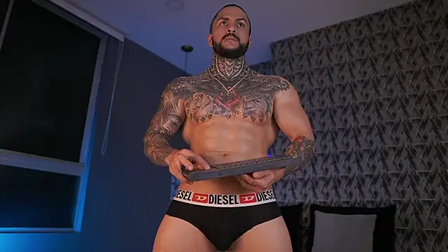 Snapshot of mariano_costa chatting on March 2025 12:45:01 AM mariano costa online show from March 2025 12:45:01 AM