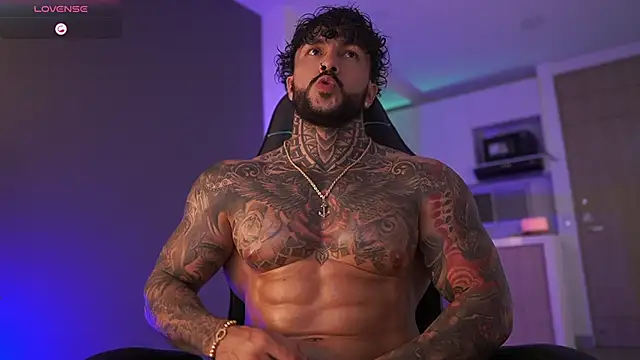 Snapshot of mariano_costa chatting on October 2025 03:23:02 AM mariano costa online show from October 2025 03:23:02 AM