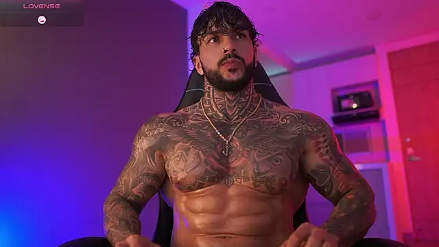 Snapshot of mariano_costa chatting on October 2025 02:33:01 AM mariano costa online show from October 2025 02:33:01 AM