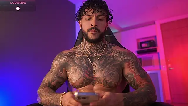 Snapshot of mariano_costa chatting on October 2025 05:22:02 AM mariano costa online show from October 2025 05:22:02 AM