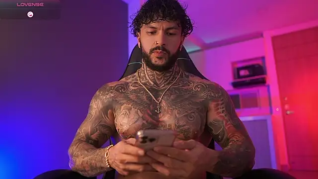 Snapshot of mariano_costa chatting on October 2025 04:15:02 AM mariano costa online show from October 2025 04:15:02 AM