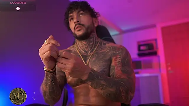 Snapshot of mariano_costa chatting on January 2026 03:33:01 AM mariano costa online show from January 2026 03:33:01 AM