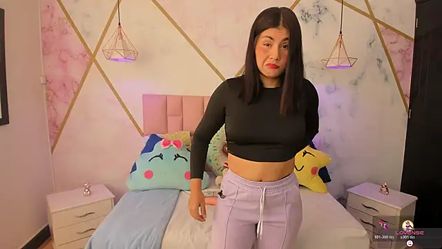 lizortiz online show from October 2025 03:25:01 PM